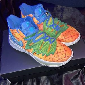 Kyrie 5 SpongeBob “PineappleHouse”